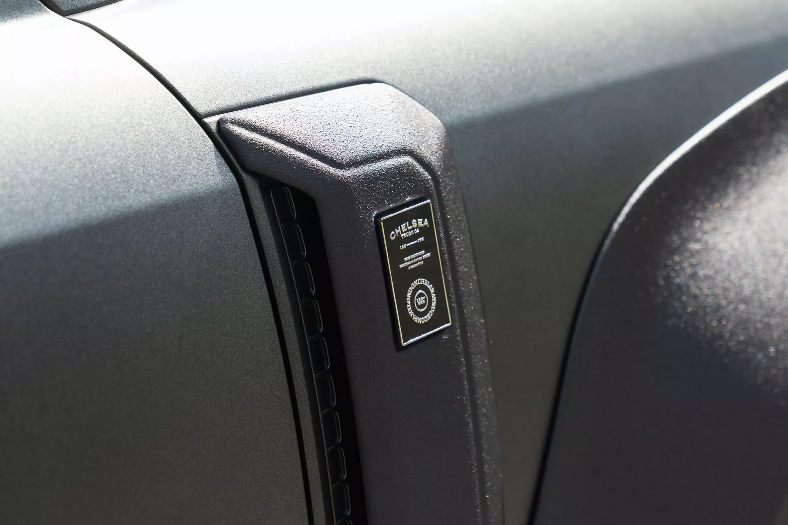 Land Rover Defender 90